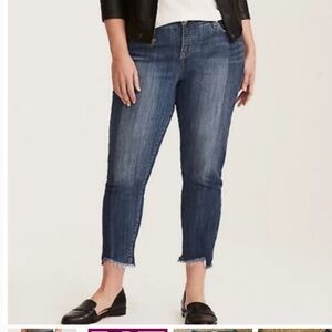 NWT torrid plus size jeans with raw hem- girlfriend jeans
